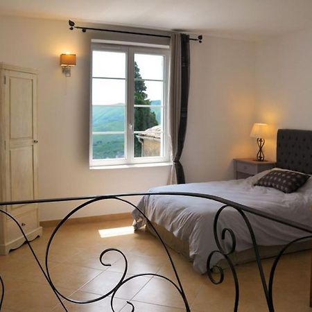 Casale Lucrezia Bed and Breakfast Cagnano Eksteriør billede
